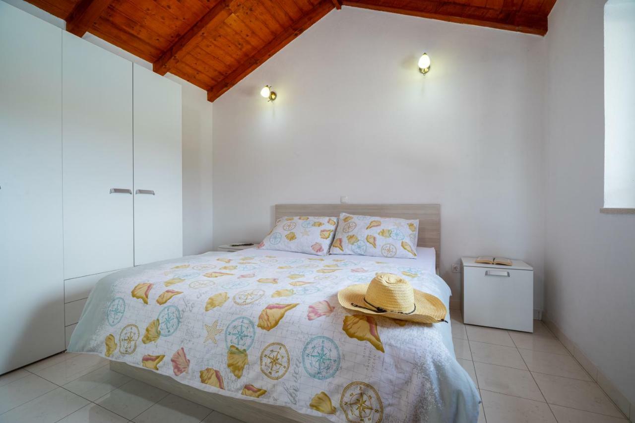 Vineyard House & Olive Grove House Villa Račišće Exteriör bild